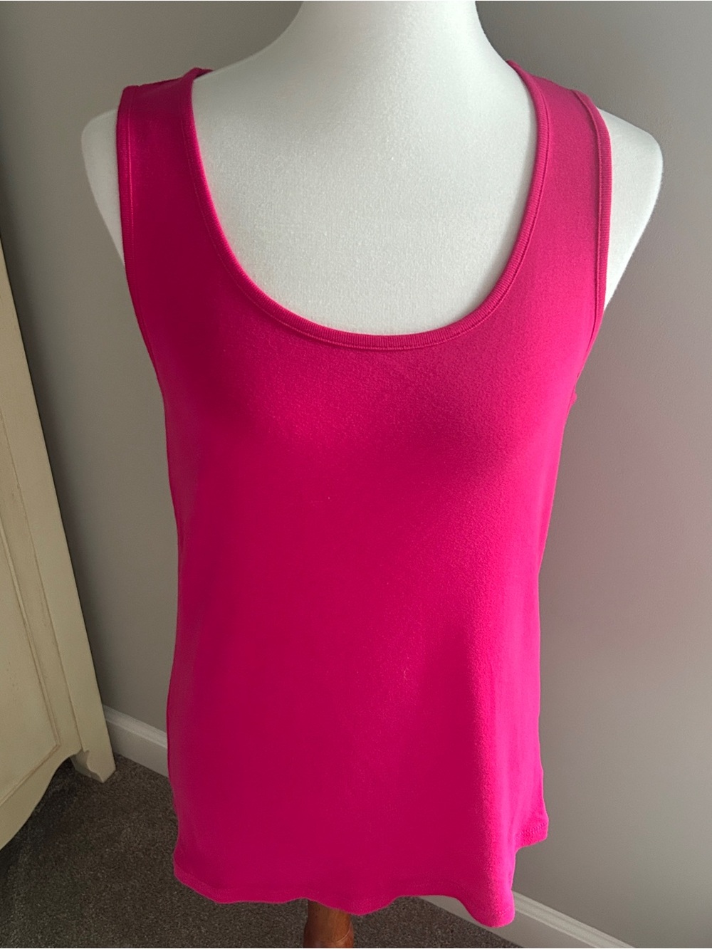 Jones New York Sleeveless Scoop Neck Tank Top - Hot Pink
